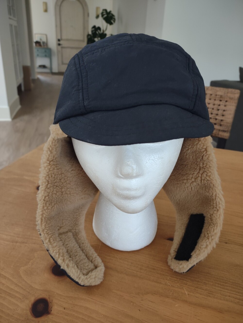 LL Bean Lined Trapper Bomber Hat Gortex, Fleece, Primaloft Size L/XL Excellent!!